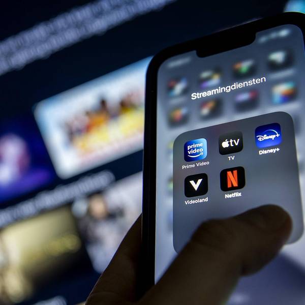 Streaming Apps Handy IMAGO