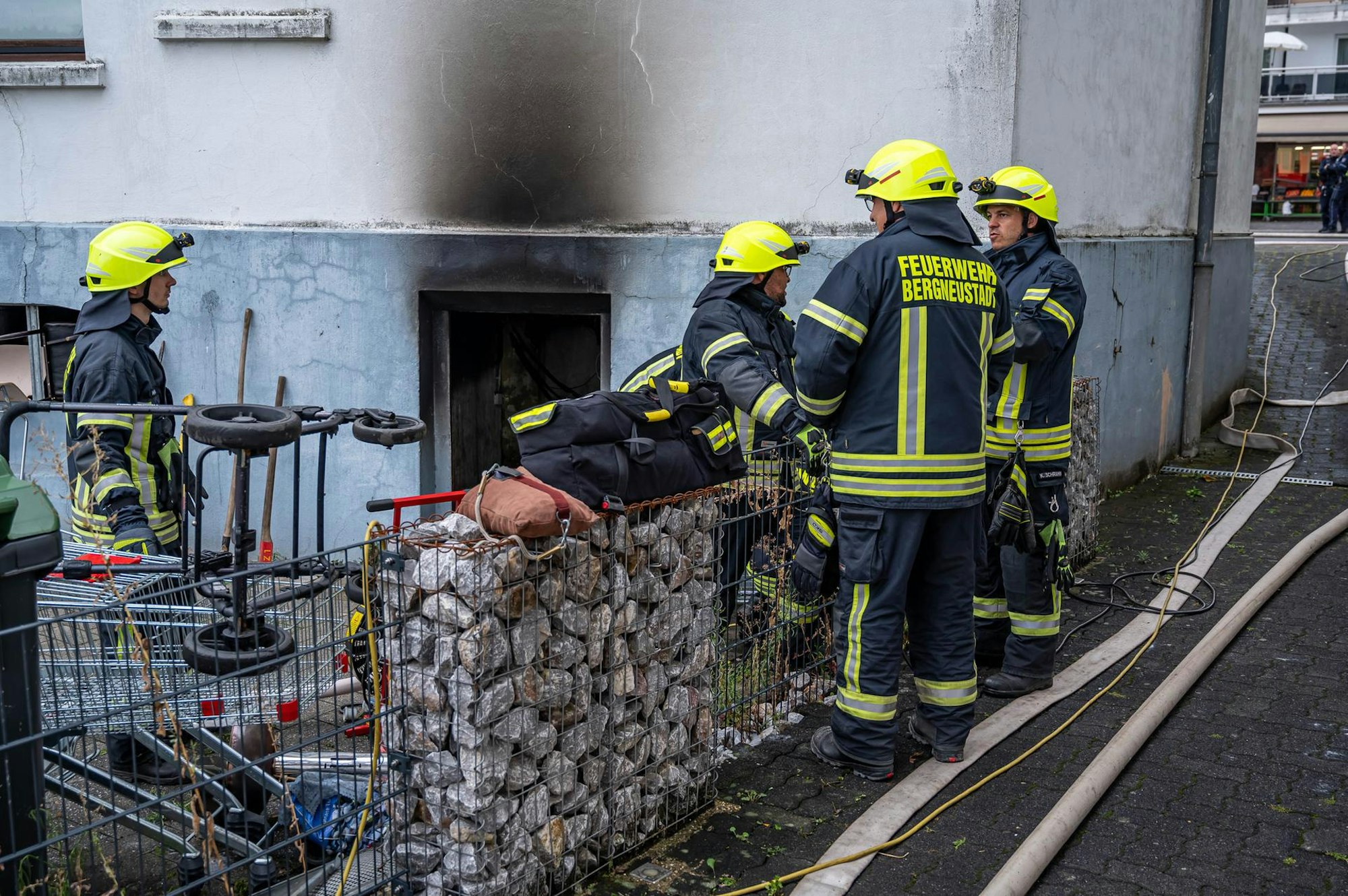 2022-09-15_Bergneustadt_Kellerbrand-09