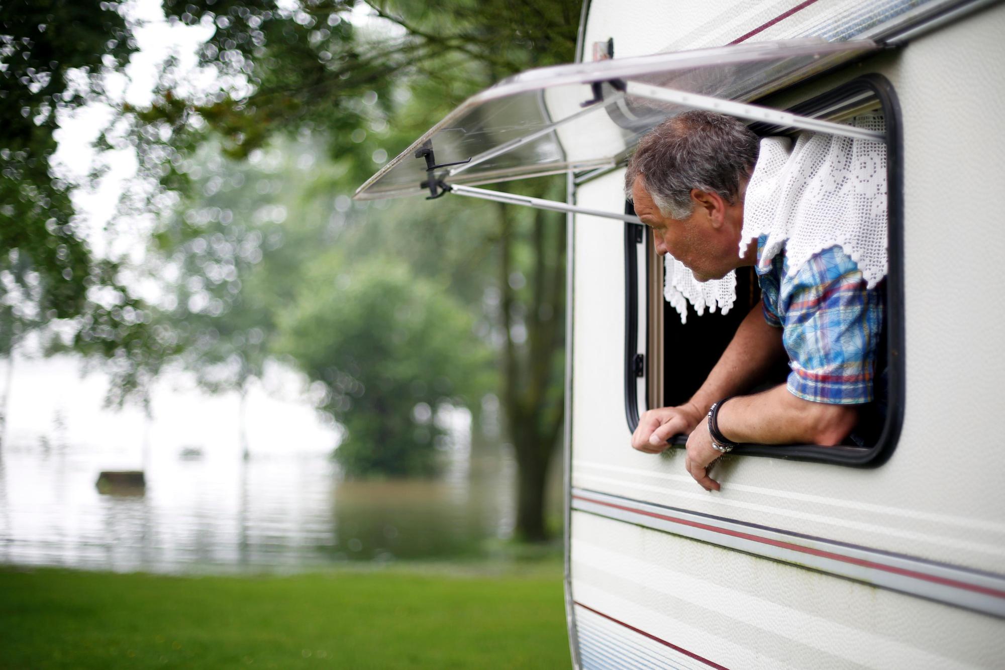 kra_hochwasserCamping013