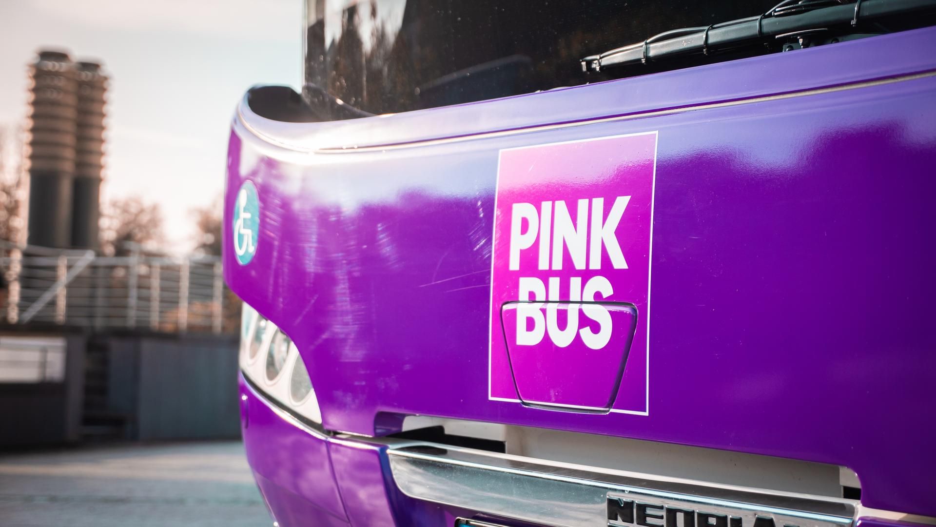 Pinkbus-8