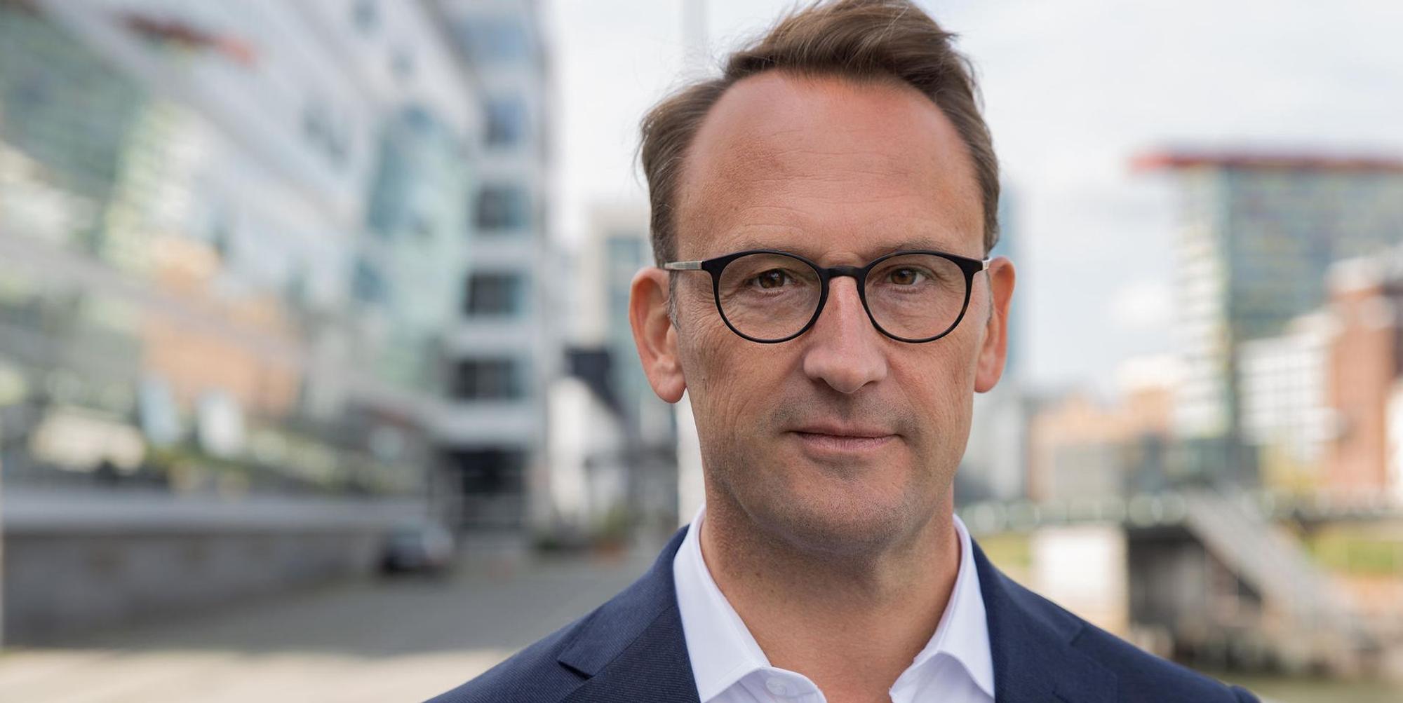 Tobias_Schmid_LFM_NRW