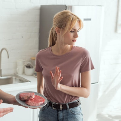 Symbolbild Paar Streit vegan Fleisch