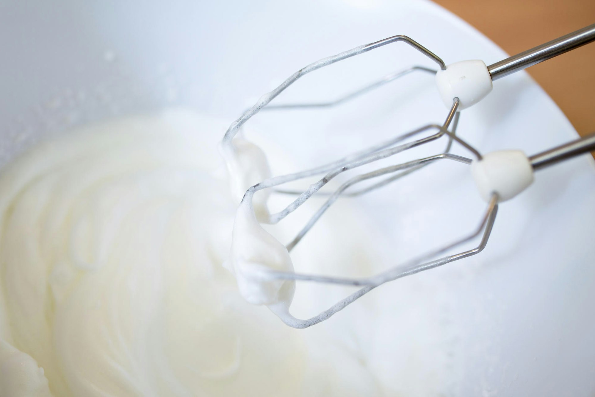 Pavlova_Erdbeeren Ruerstaebe