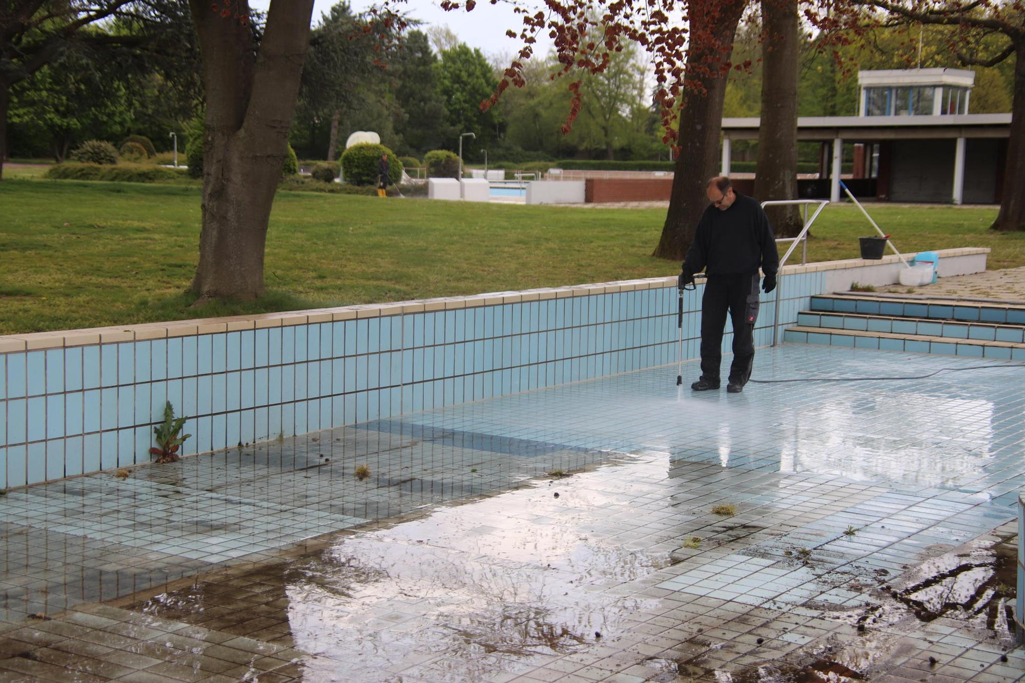 Freibad_Husarenstrasse