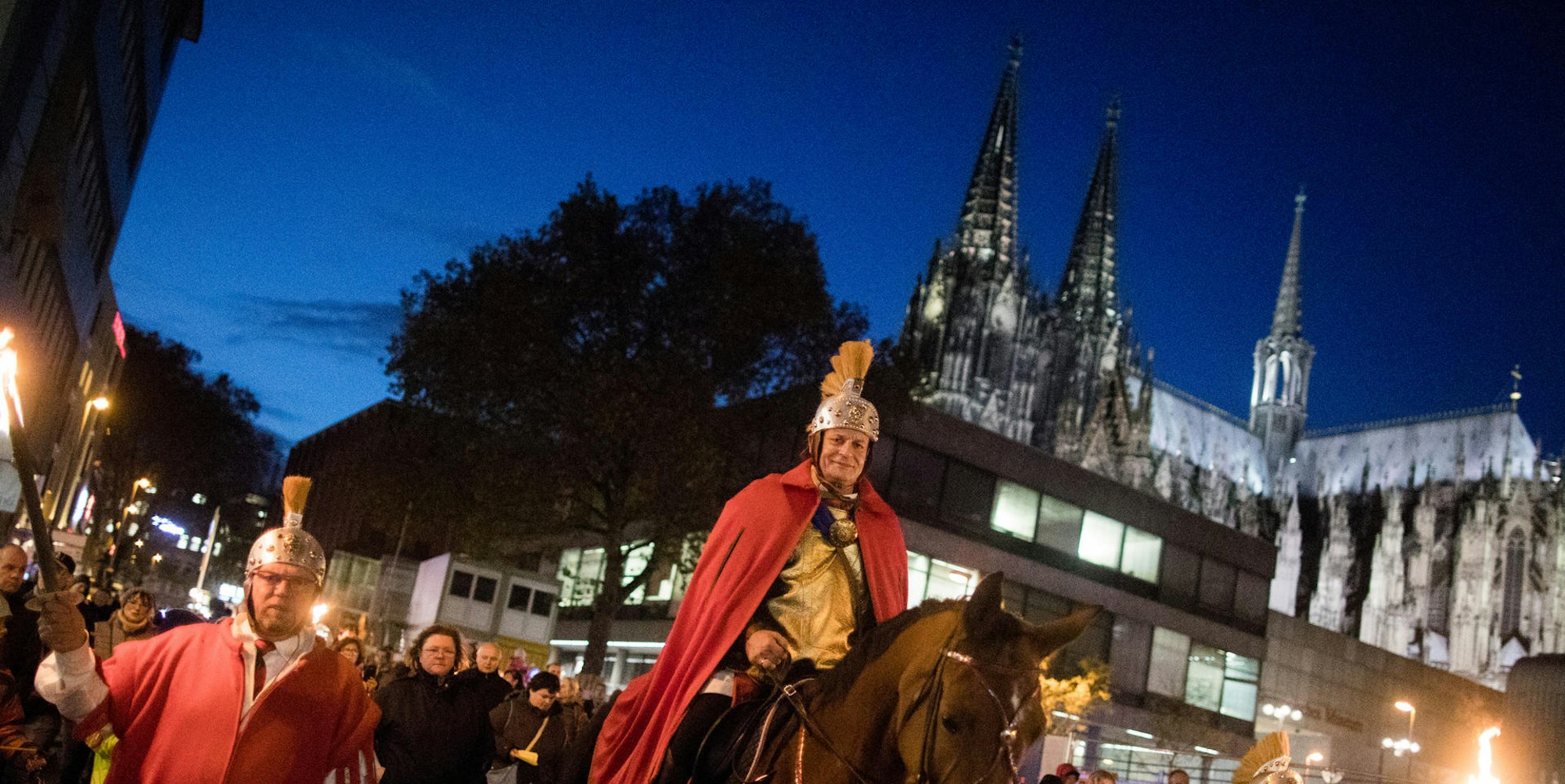 Martinszug Köln dpa