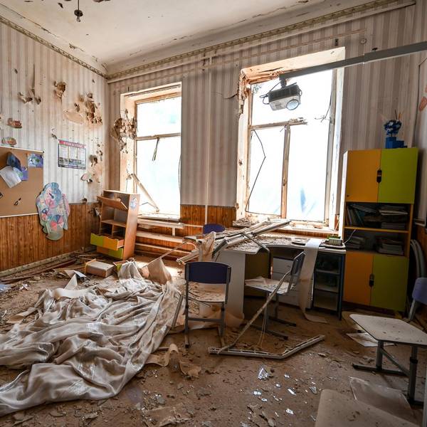 Schule Ukraine 140622