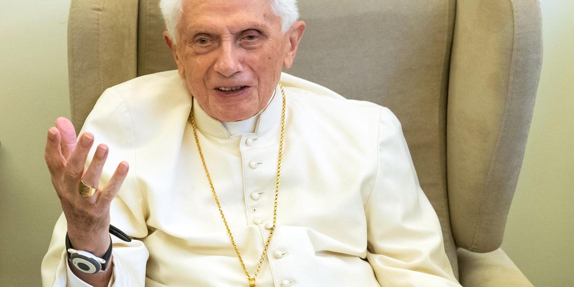 Der_emeritierte_Paps_62126861