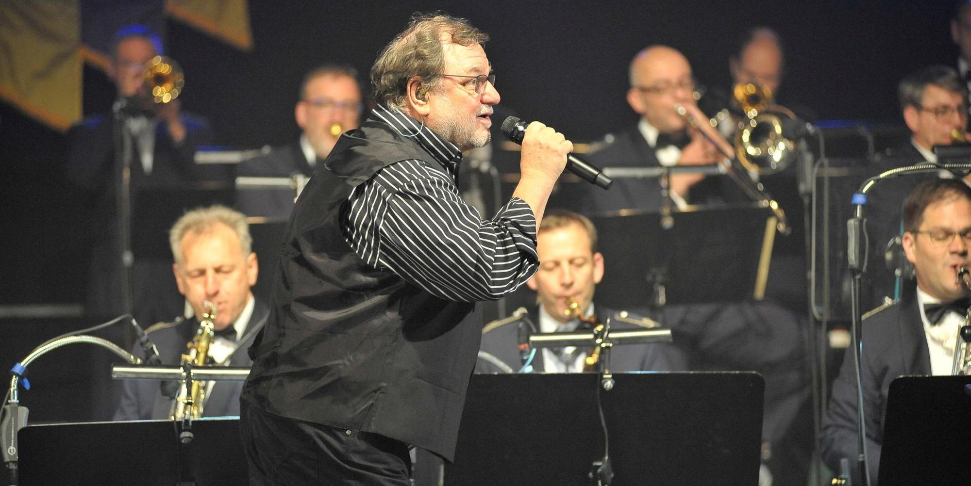 Huerth_Bundeswehr_Bigband_Klaus_Lage1