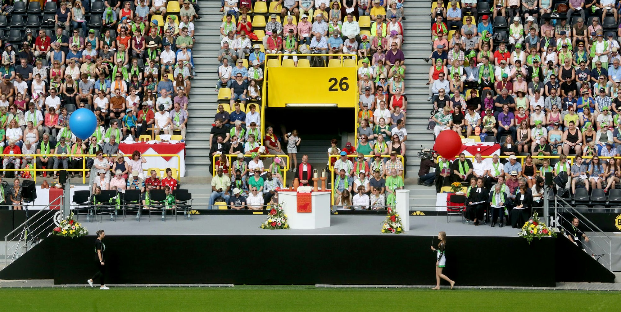Abschlussgottesdienst Evangelischer Kirchentag Dortmund Signal Iduna Park