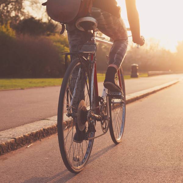 Radfahren-ThinkstockPhotos-lofilolo
