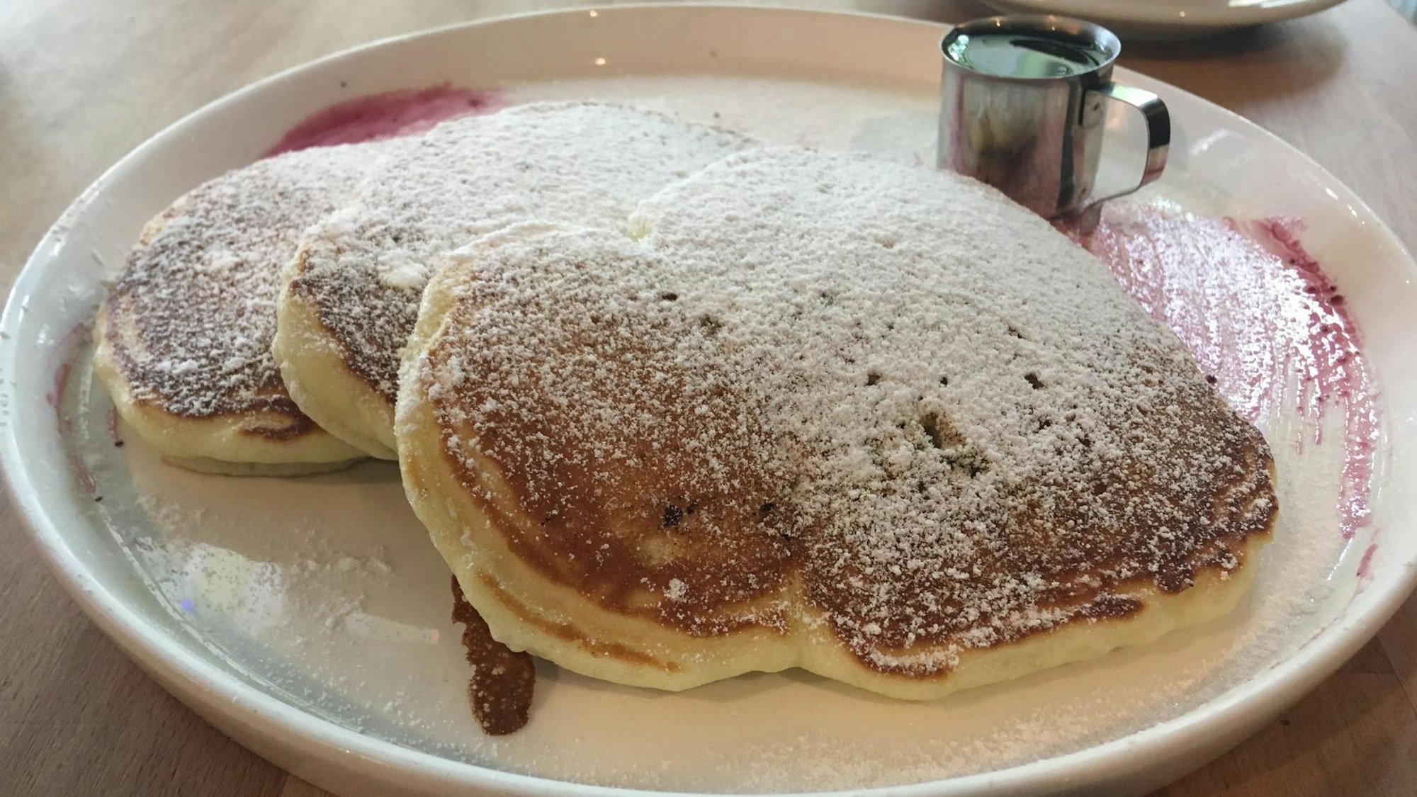 Im Café Bo bekommt man auch Pancakes.