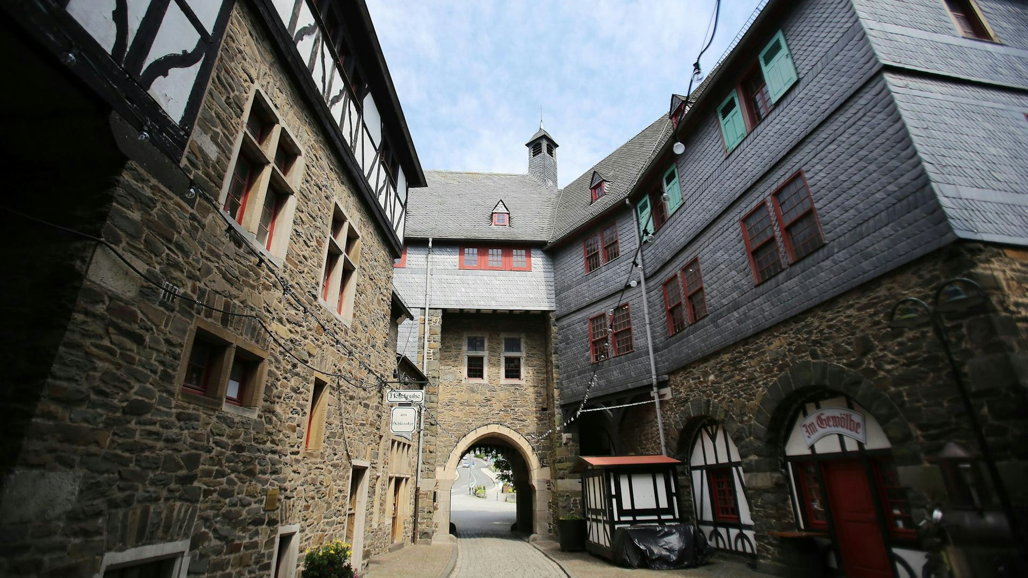 Schloss Burg Innenhof