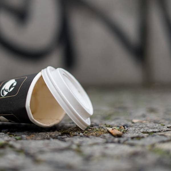 Müll Straße Symbolbild