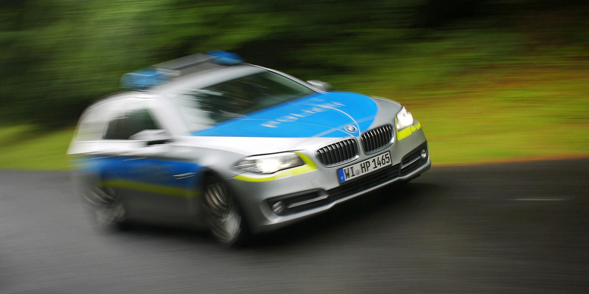 Polizei Streifenwagen Symbolbild 2