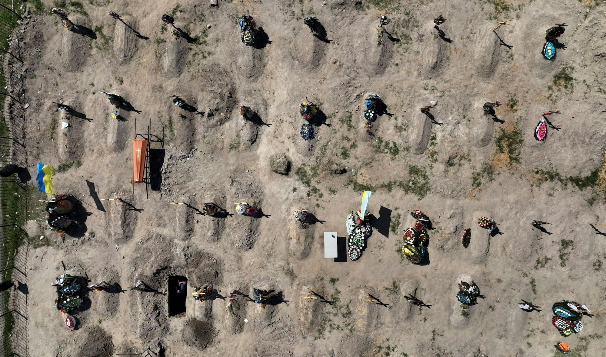 Gräber Zivilisten Butscha 100522