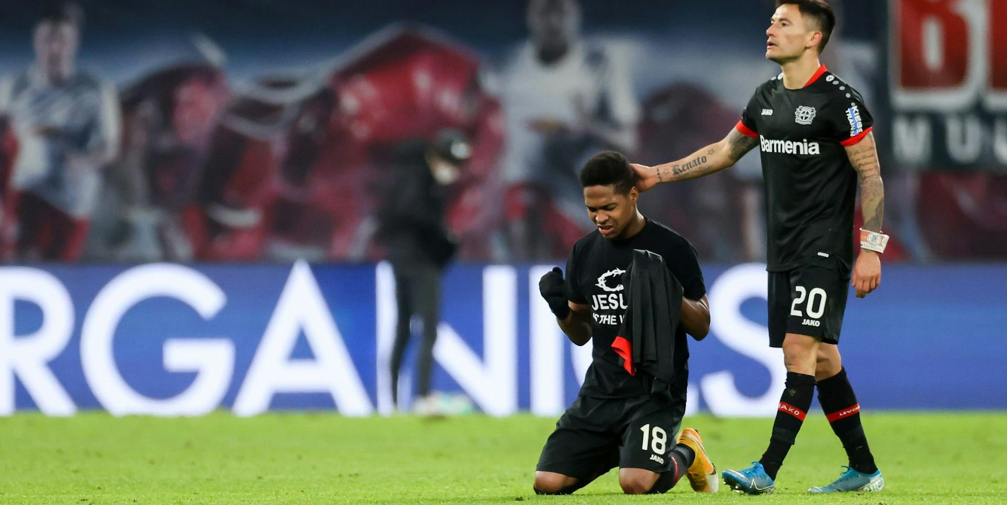 A5764E72-40BB-426D-894A-8E3D2AA48675