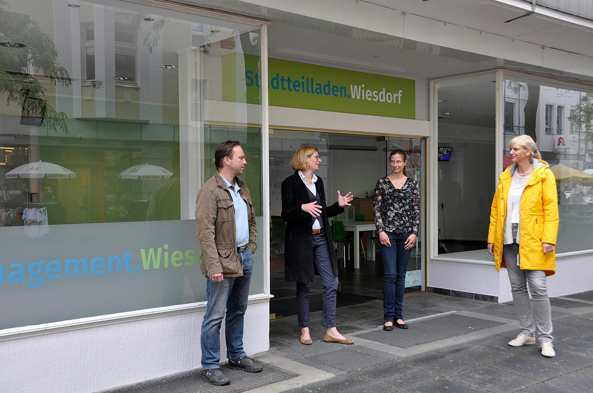 0701fr01_Stadtteilladen_Wiesdorf_(73A)