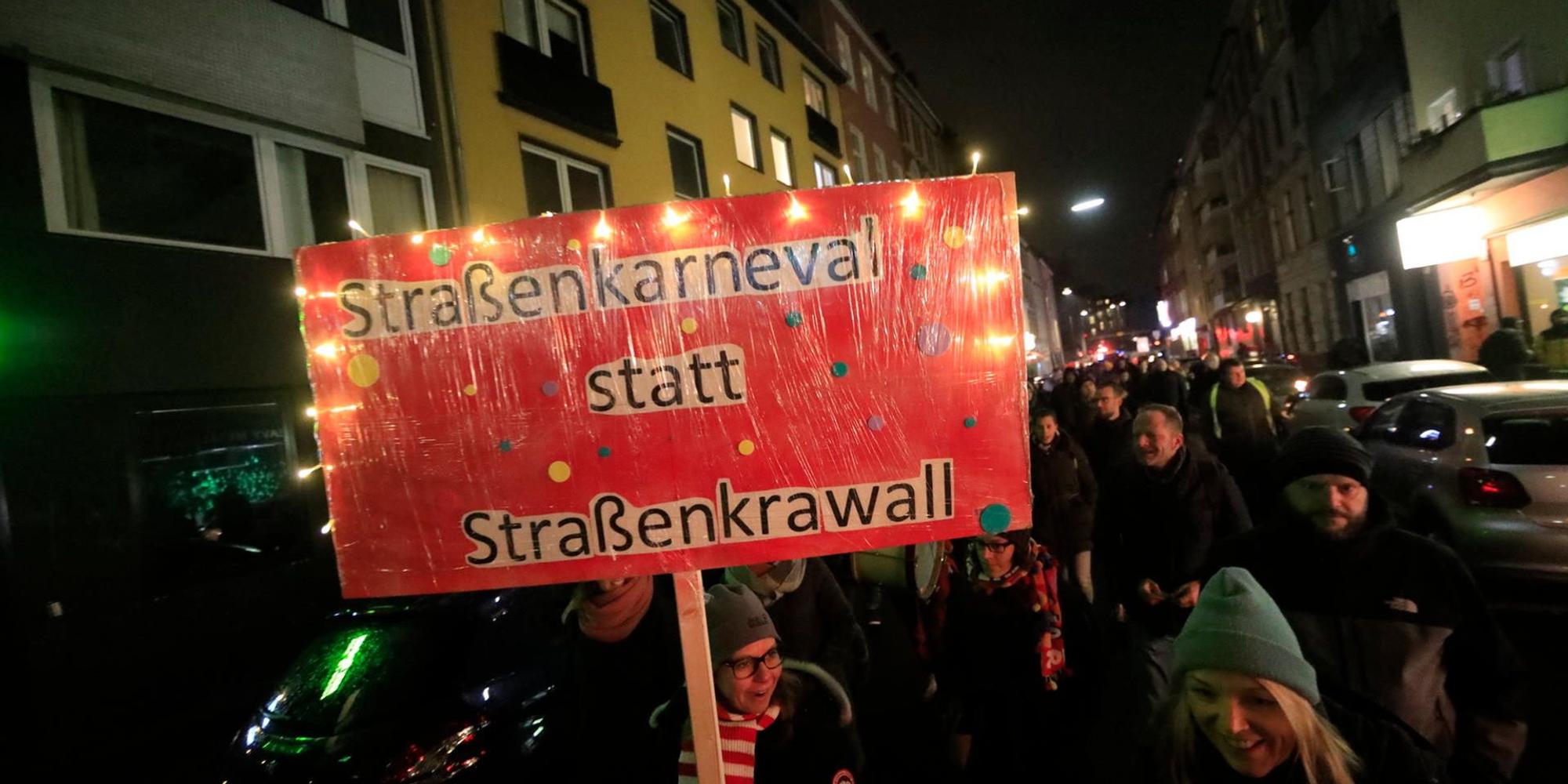 kra_karnevalprotest002