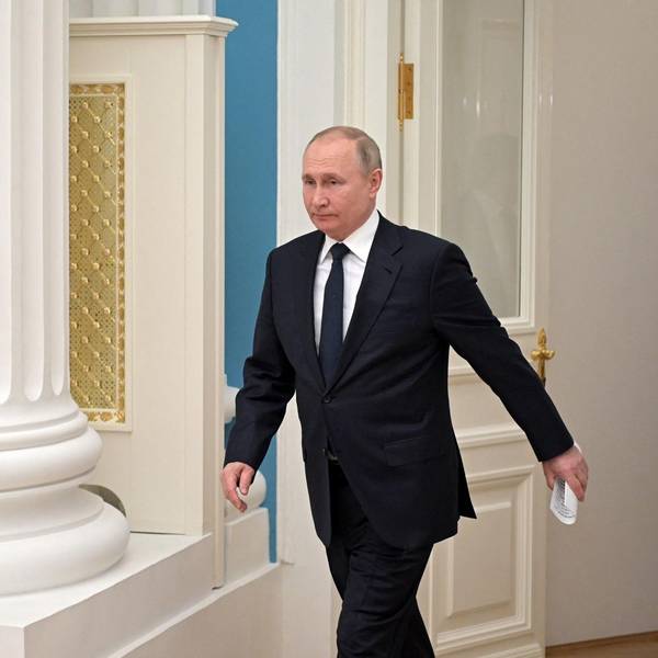 Putin DPA 250222