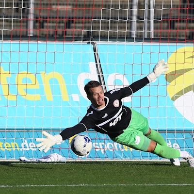 558C2599-27AF-483B-AA02-5438D333B01F