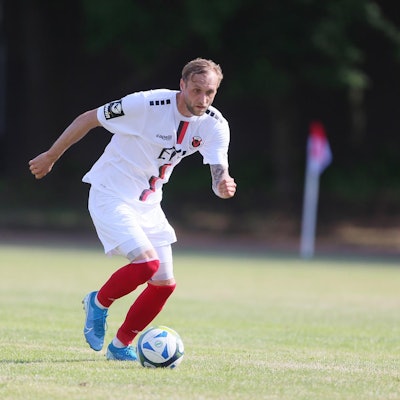 E820515D-95AD-4EF1-82A8-EE04B25FAAA0