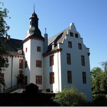 Burg Metternich Wiki Jotquadrat CC 2.0