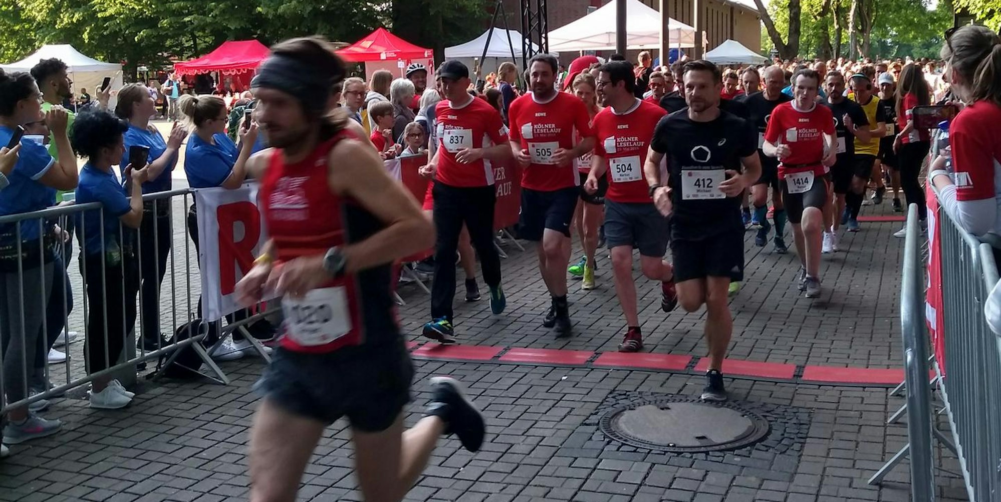 Leselauf Rhein-Energie-Stadion