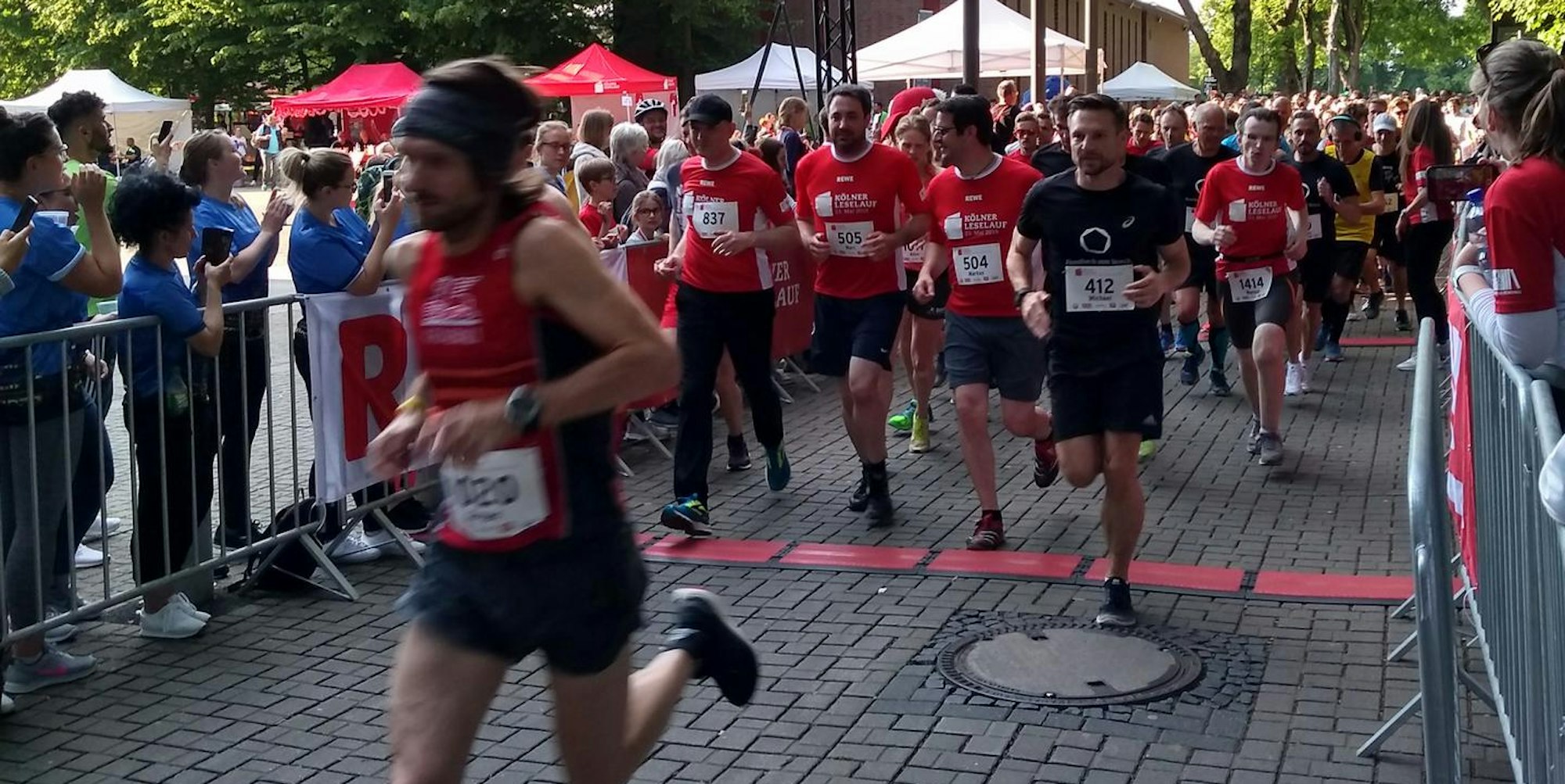 Leselauf Rhein-Energie-Stadion
