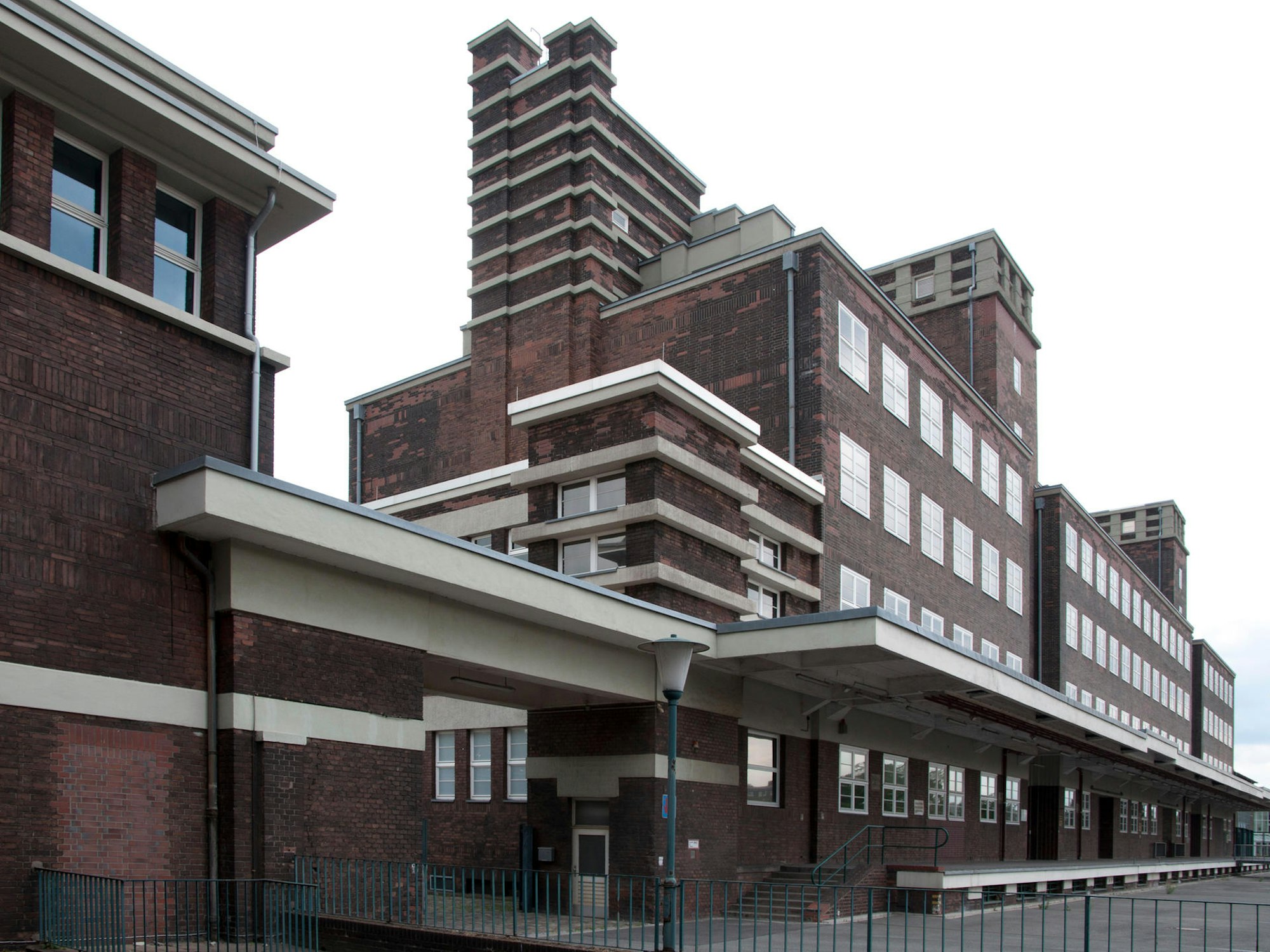 Peter-Behrens-Bau Credit Carsten Krohn