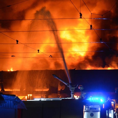 Brand Düsseldorf Rheinbahn 2