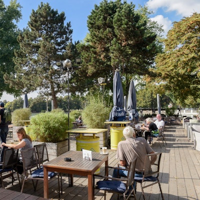 Biergarten_Aachener_Weiher