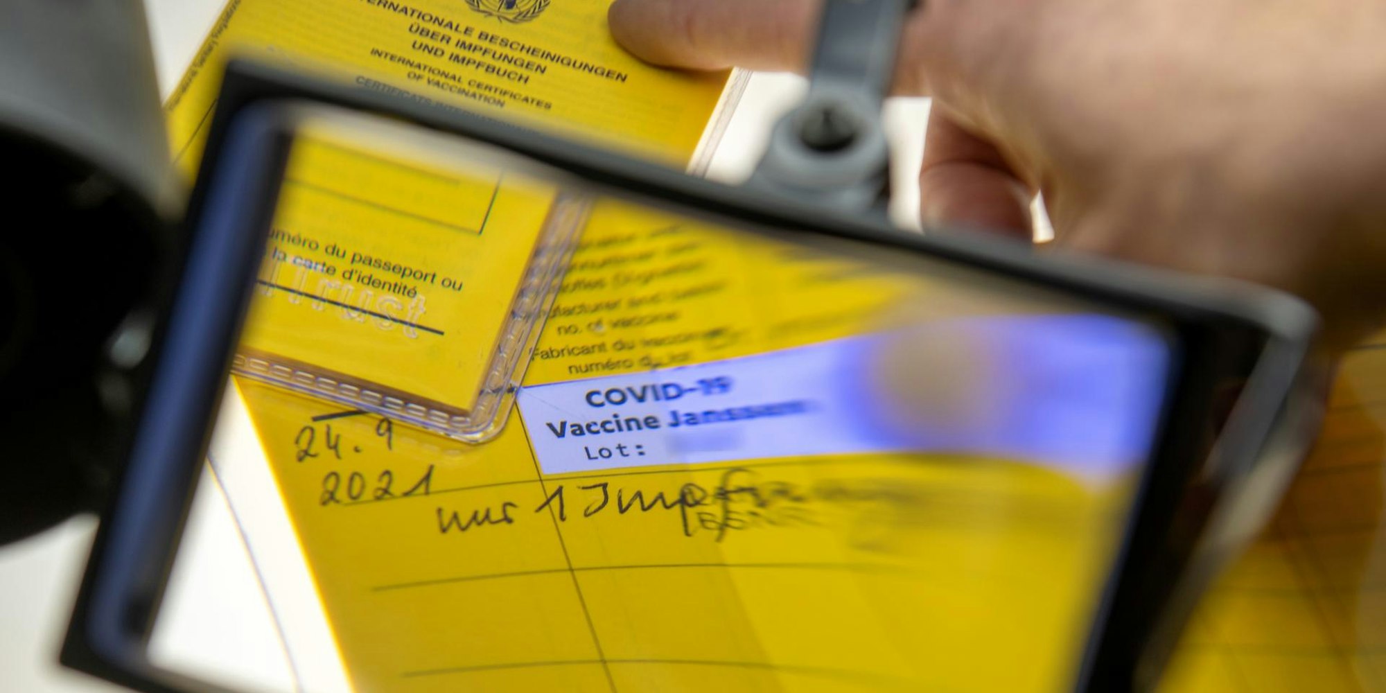 Impfpass_Köln_gefälscht