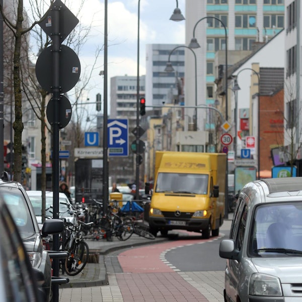 MDS-KSTA-2013-04-15-8327576.71-52985007