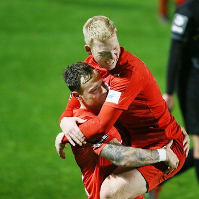 D6995550-CD29-49ED-BD8E-9FFAC1B32687