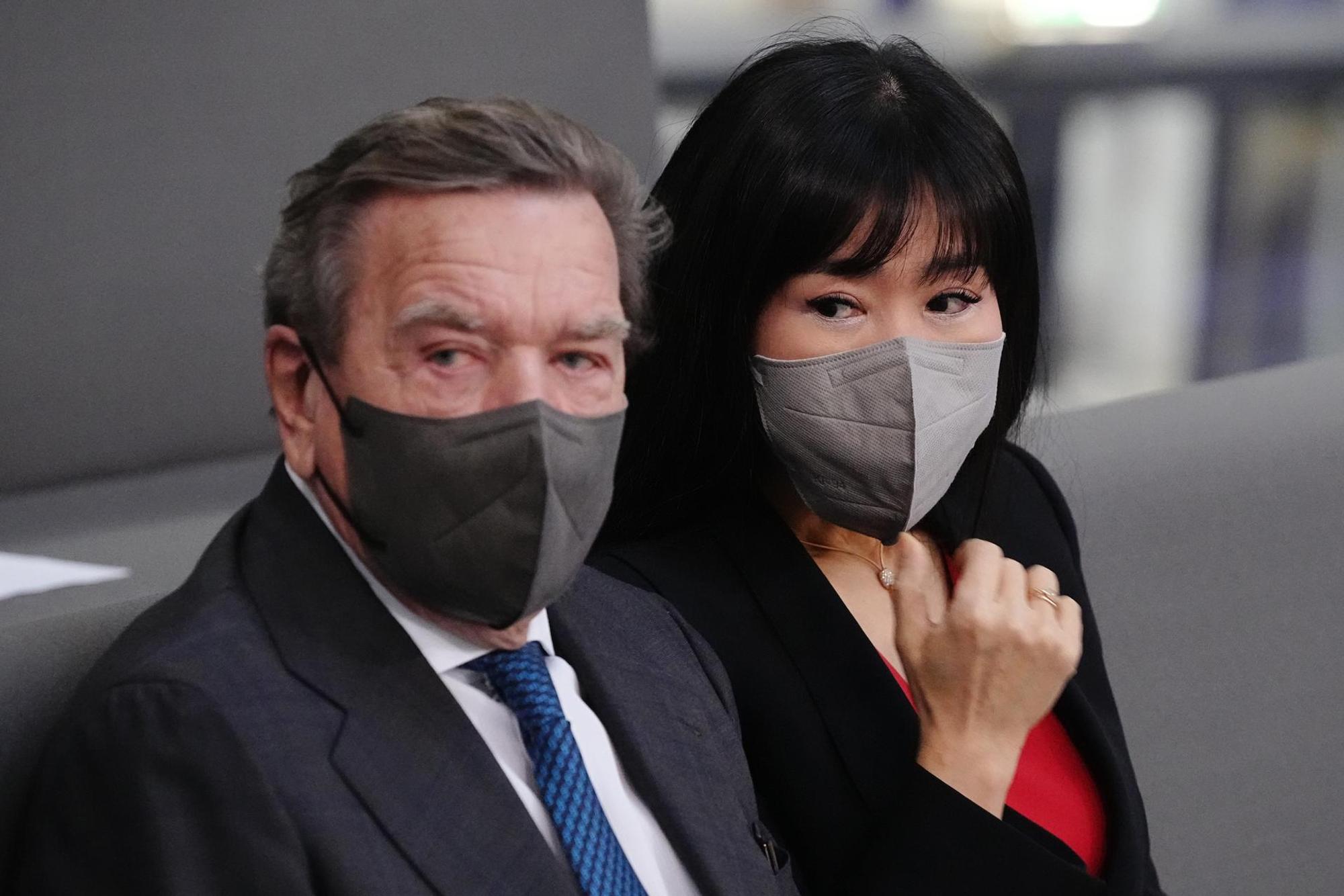 Schörder und So-Yeon