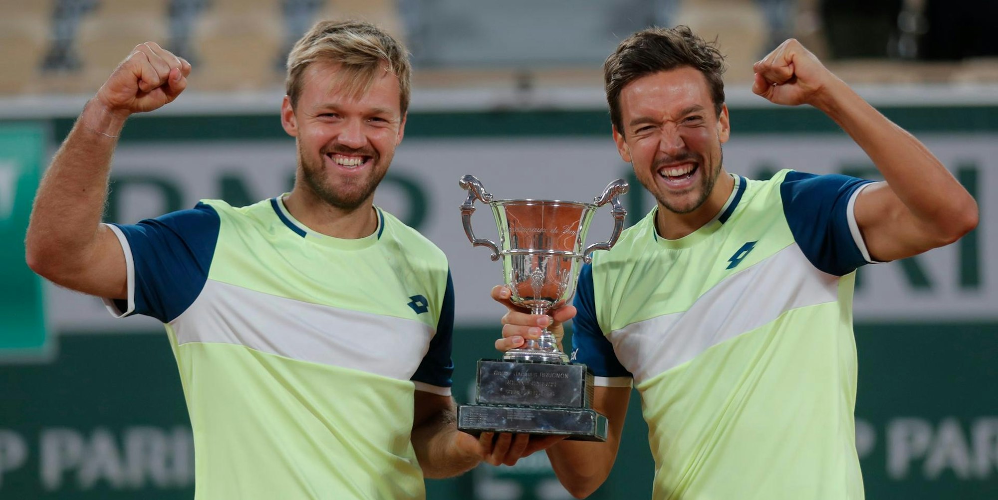 A575E7F0-AF89-4FA8-9540-51FB29DBC73E