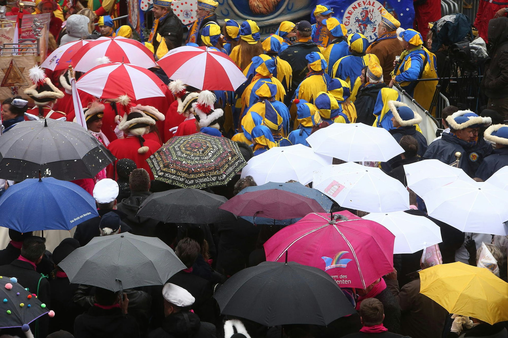 Regen Karneval Kostüme