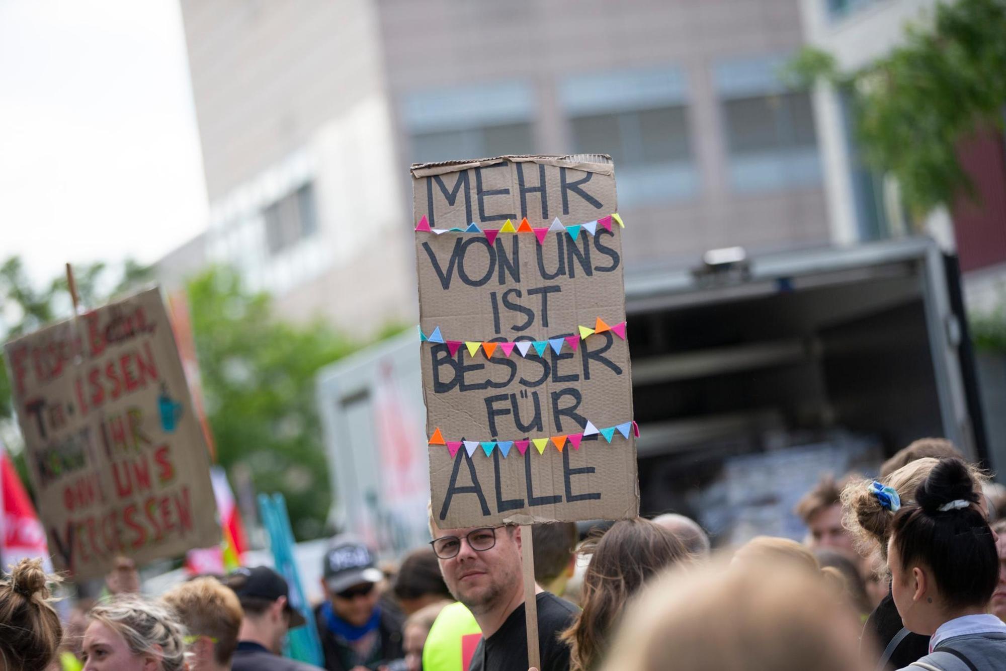 20220601_tb_Streik_Pflegepersonal_008