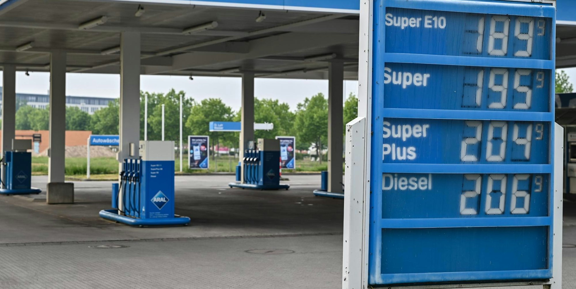 Tankstelle Spritpreis 010622