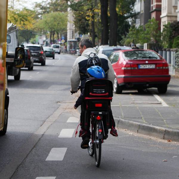 Riehler Straße Radfahrer BAUSE