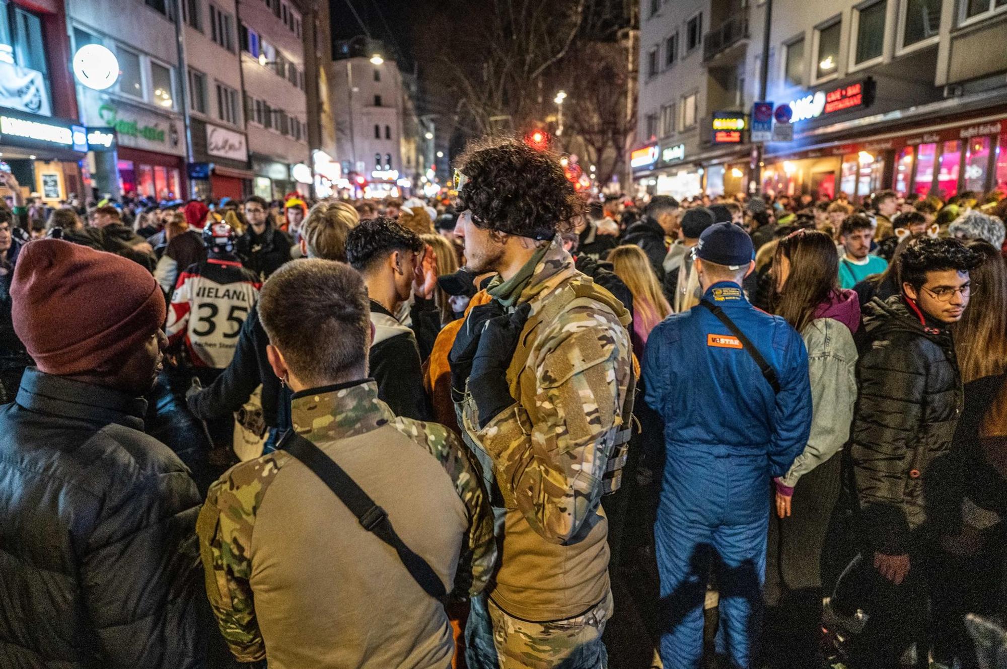 Zülpicher Feierende Karneval 260