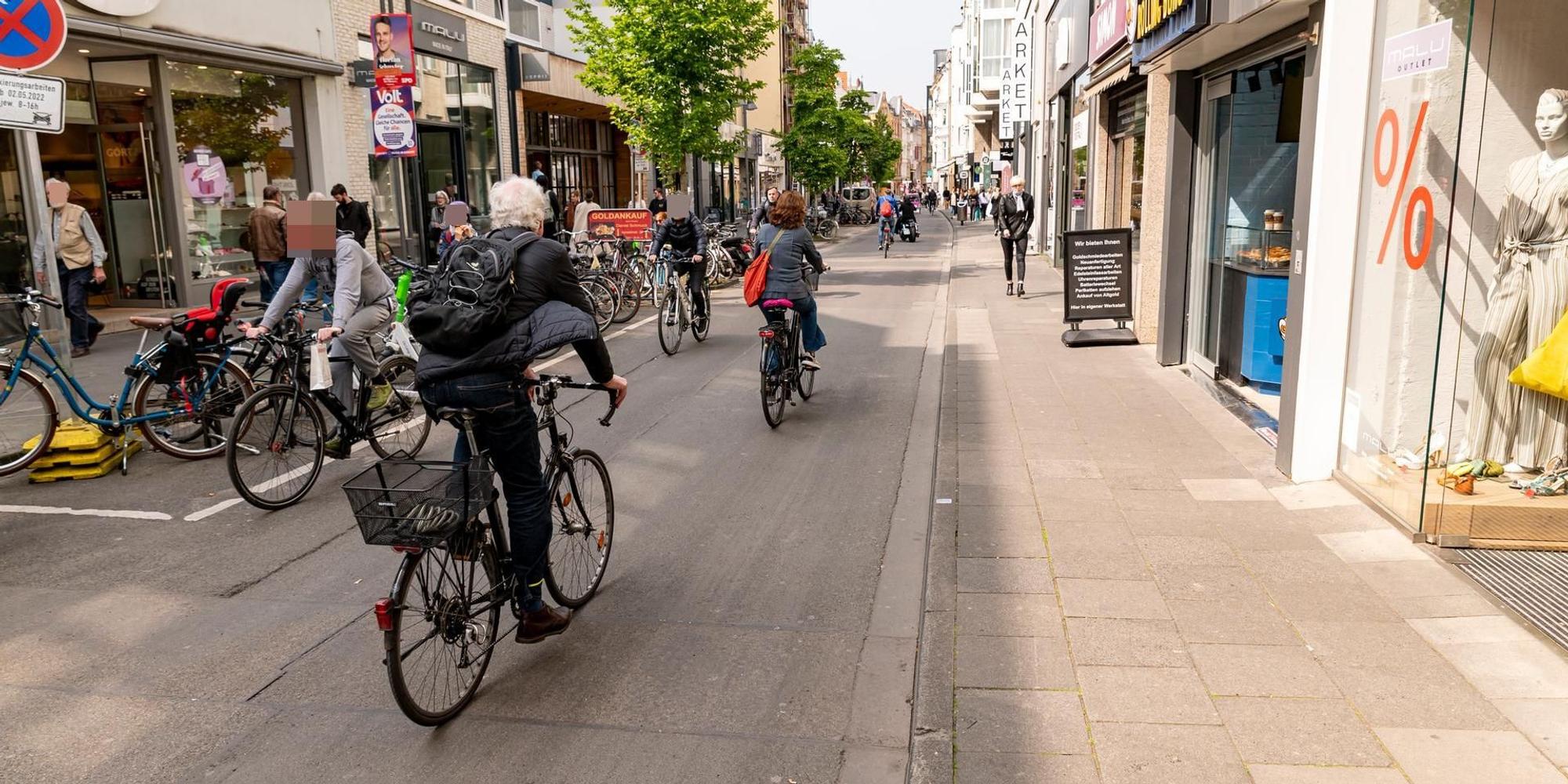Ehrenstraße_data
