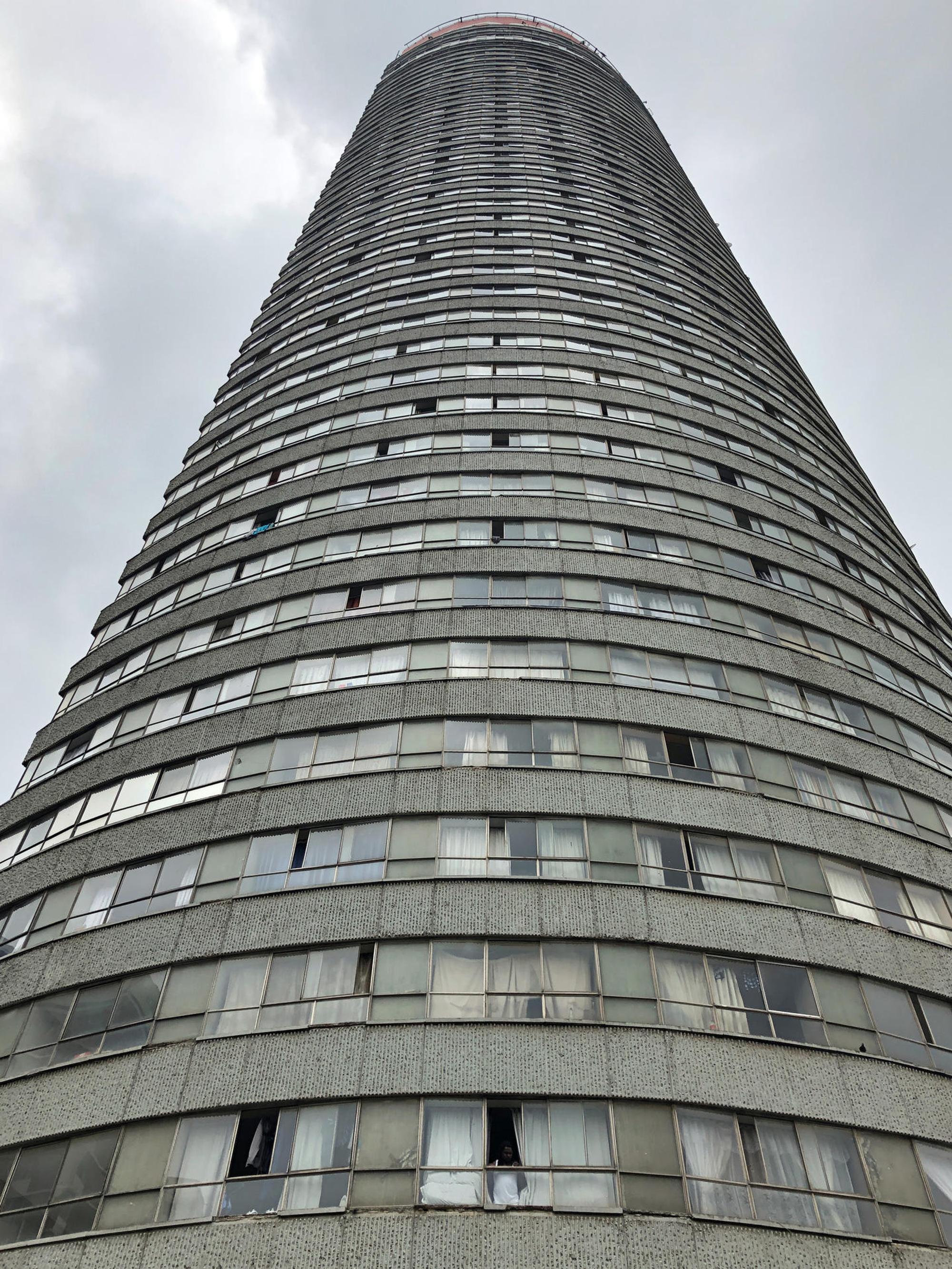 Ponte-Tower-Johannesburg