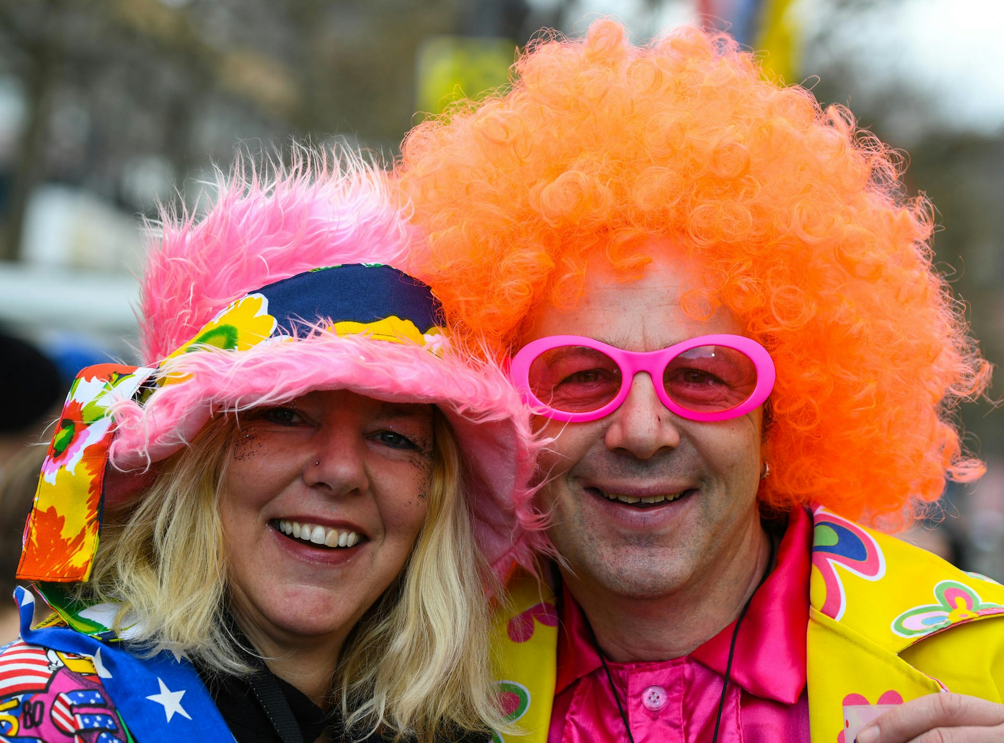 Bad Taste Kostüme Bunt