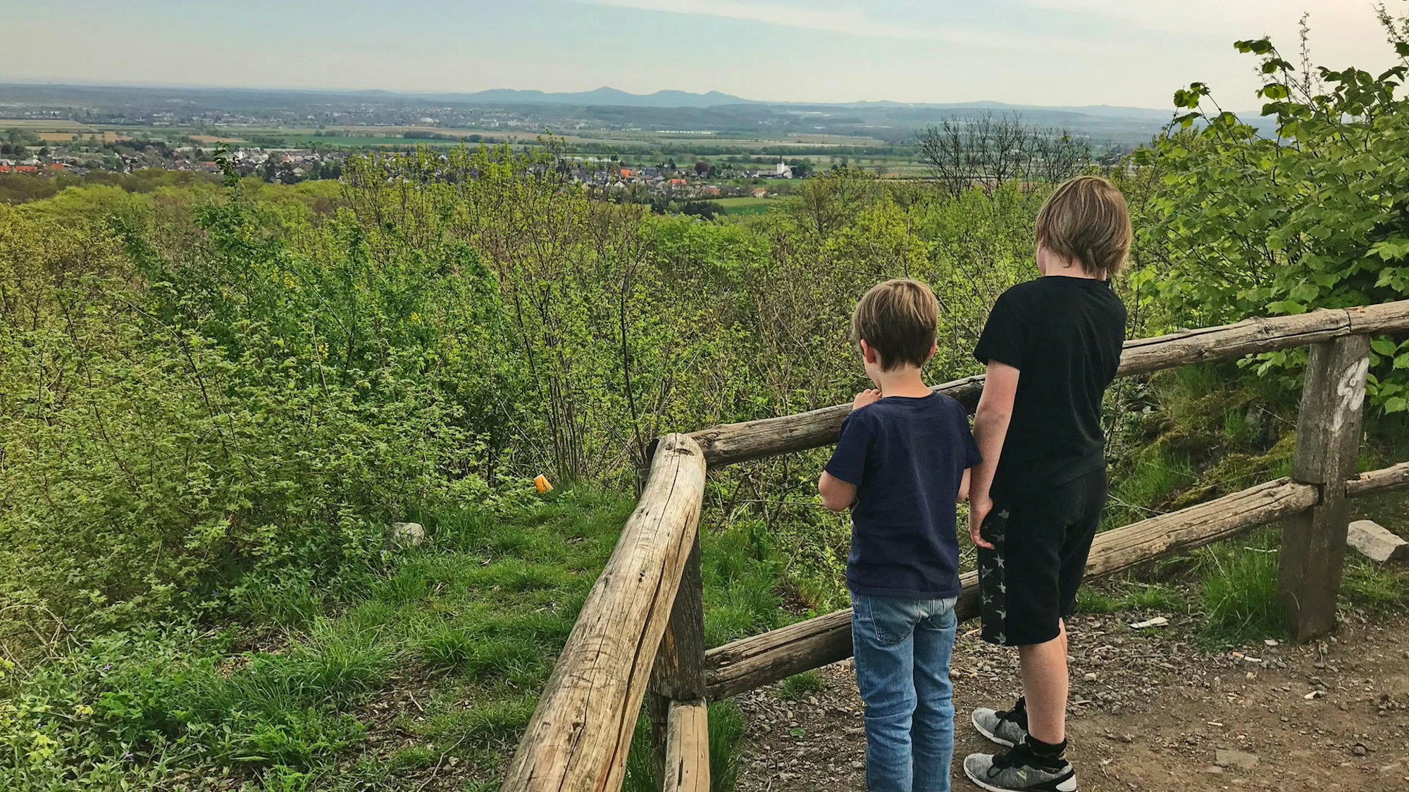 Am Horizont das Siebengebirge