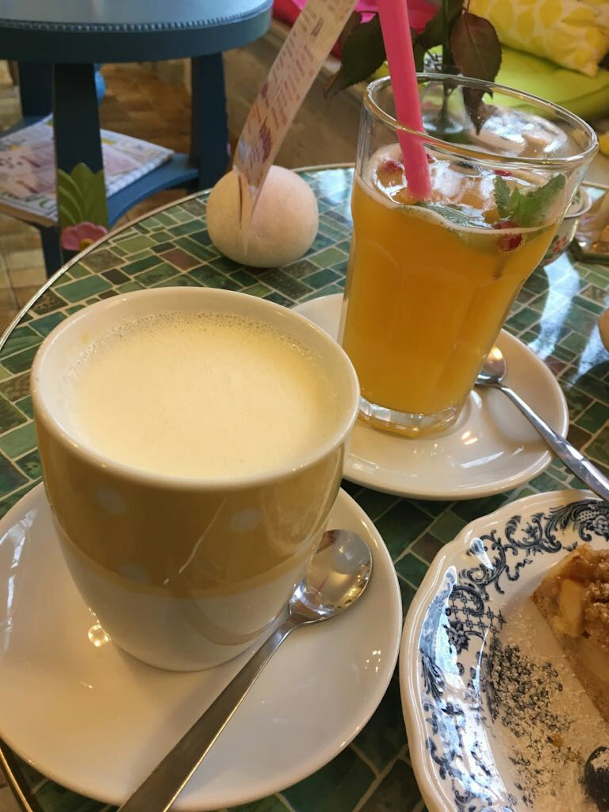 heiße schokolade zweiblatt