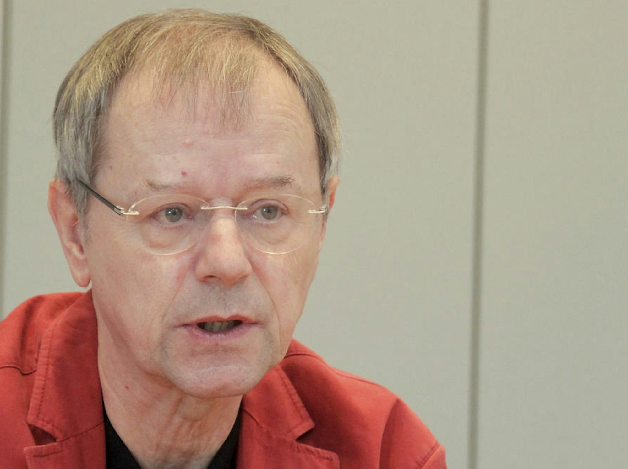 MDS-KSTA-2016-11-21-71-108286028