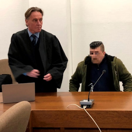 Gericht Getöteter Nachbar