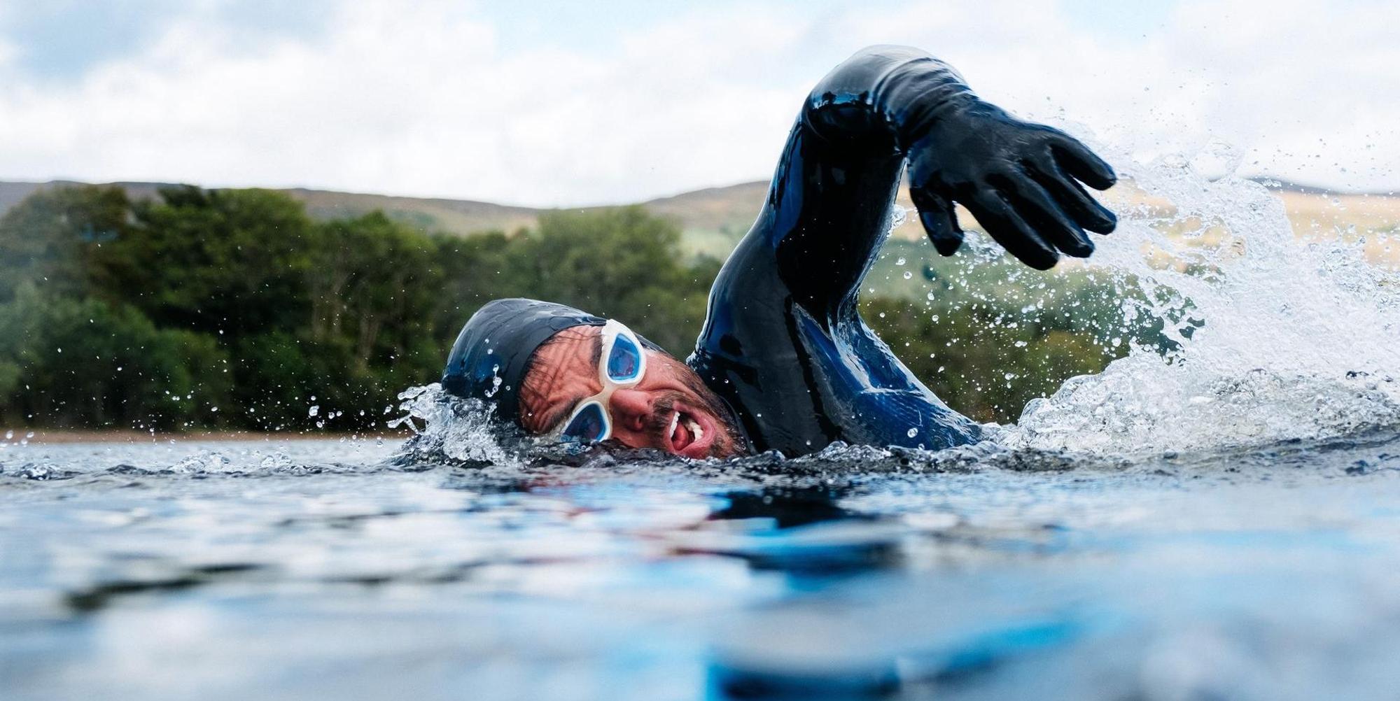 Loch Ness Schwimmer dpa 240922