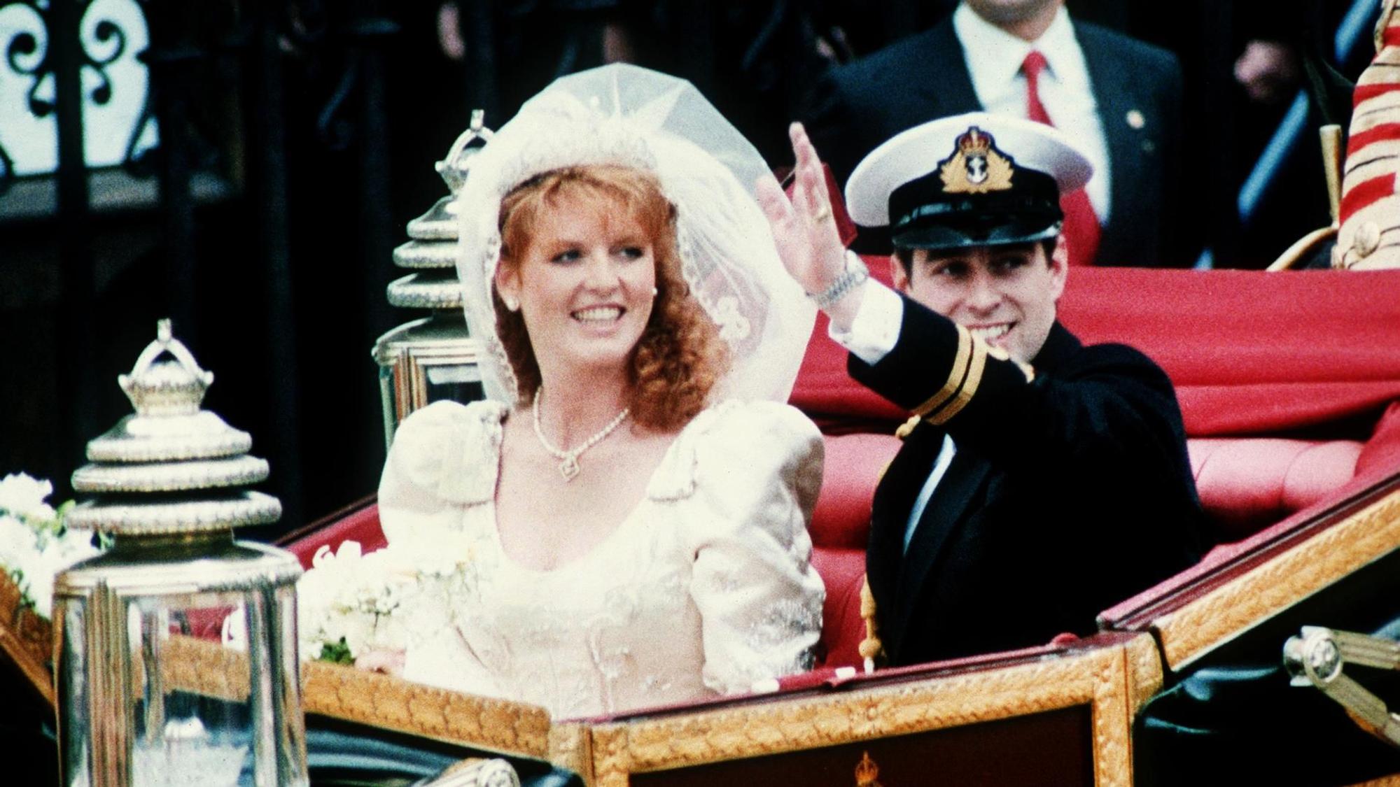 Sarah Ferguson und Prinz Andrew bei ihrer Hochzeit 1986.
